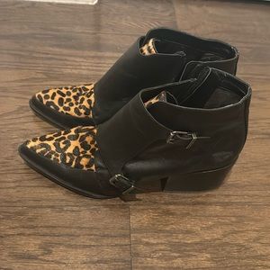 Leopard print hair on boots